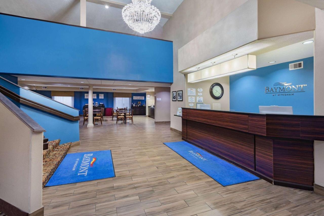 Baymont By Wyndham Milan Exterior foto